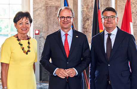 Herr Ministerpräsidenten Boris Rhein empfängt das Hessische Consular Corps mit Frau Staatsministerin Lucia Puttrich und Herrn Honorargeneralkonsul Dr. Stephan Hutter